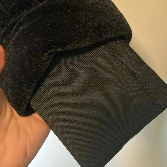 Killstar quilted  velvet hooded faux fur lace jacket - Picture 7 of 7